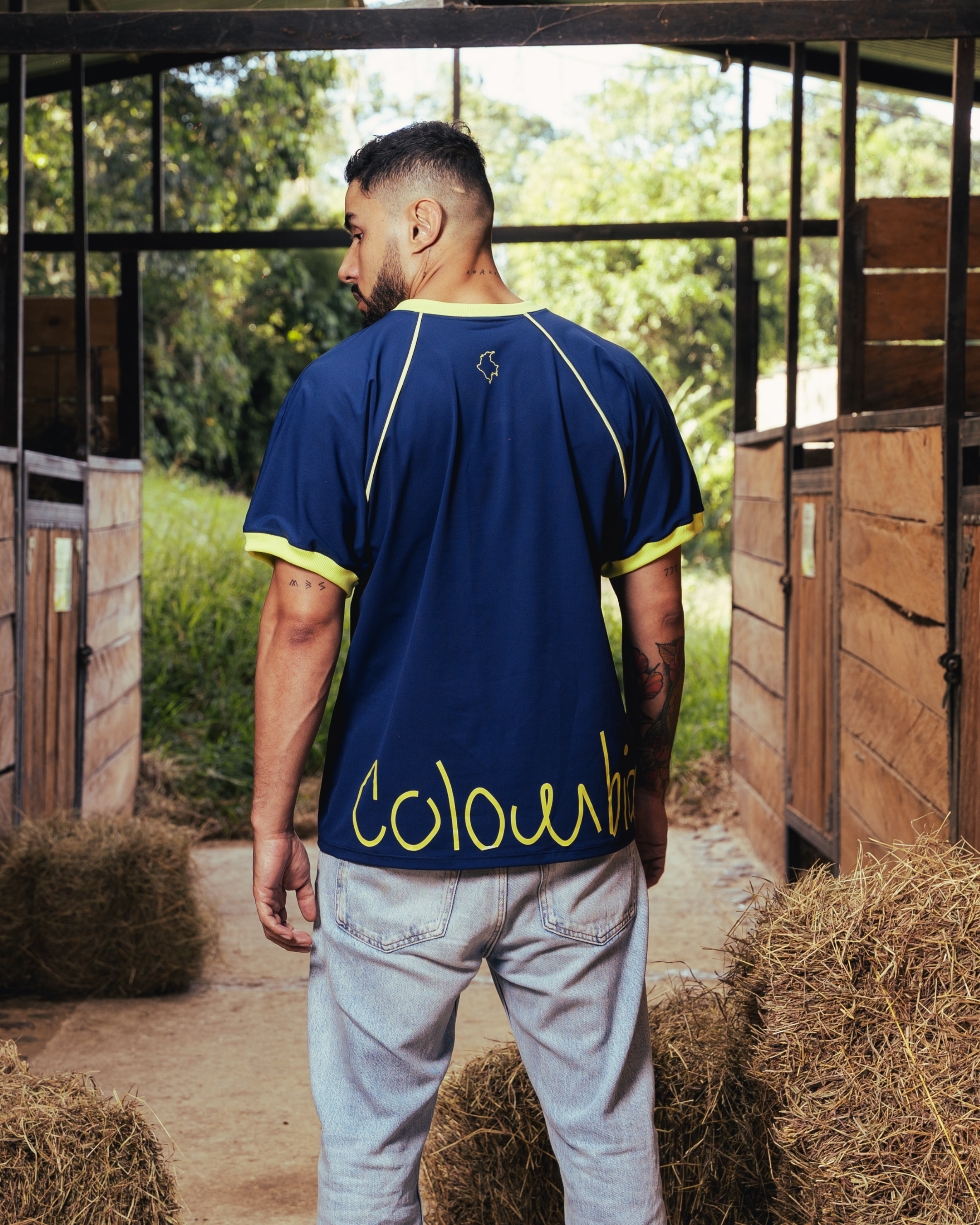 CAMISETA DE COLOMBIA