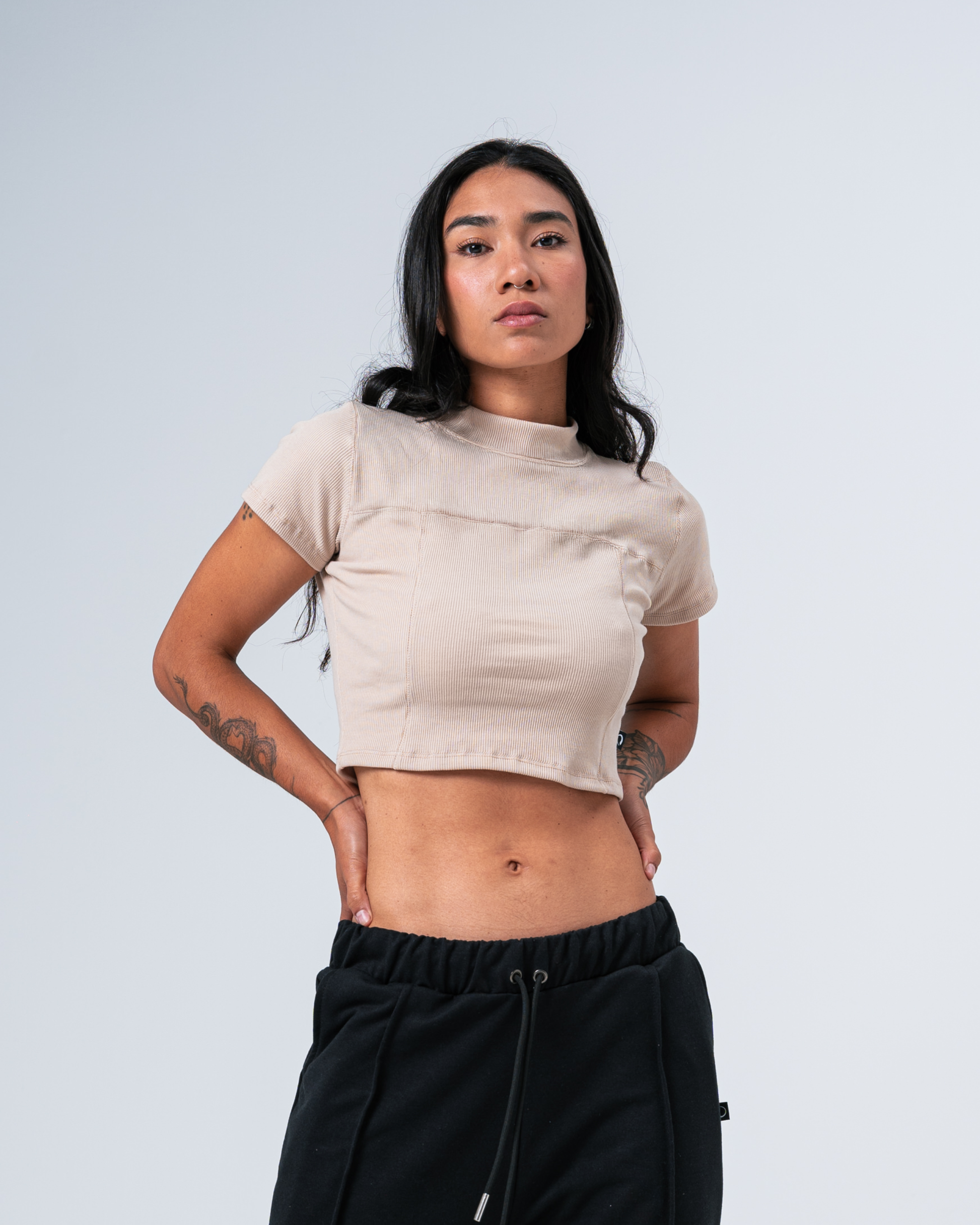 Blusa corta de rib para mujer CÁVILAR - color arena/beige, vista frontal