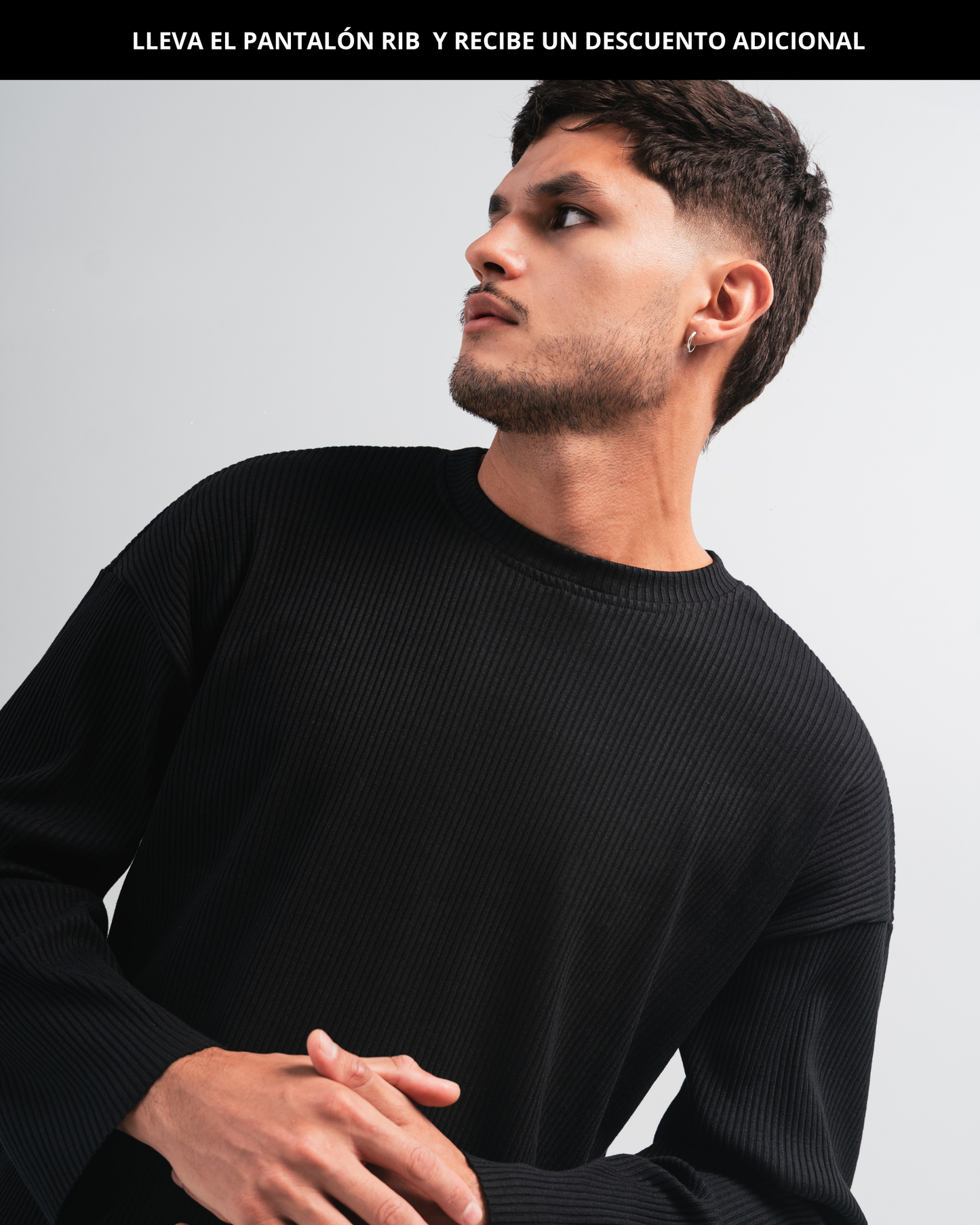Buzo rib para hombre CÁVILAR - color negro, detalle cuello